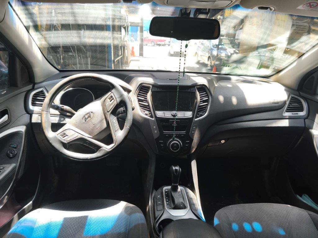  Hyundai SANTA FE 2013    EN DESARME